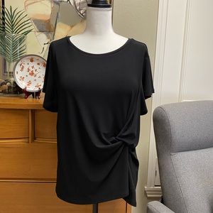 Leith Tee with side knot